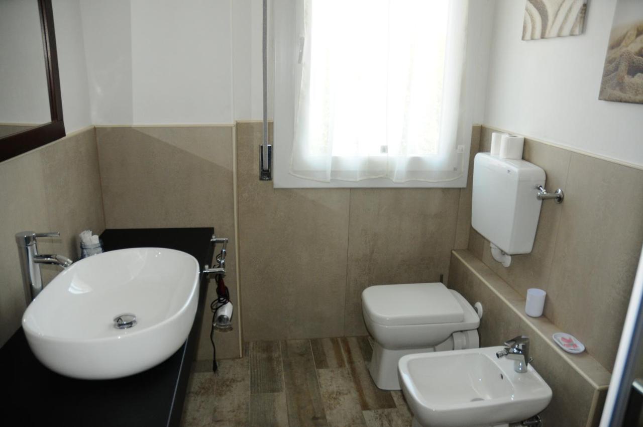 Andrea Affittacamere E B&B Solignano Nuovo Exterior foto